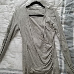 GaP Body nursing top